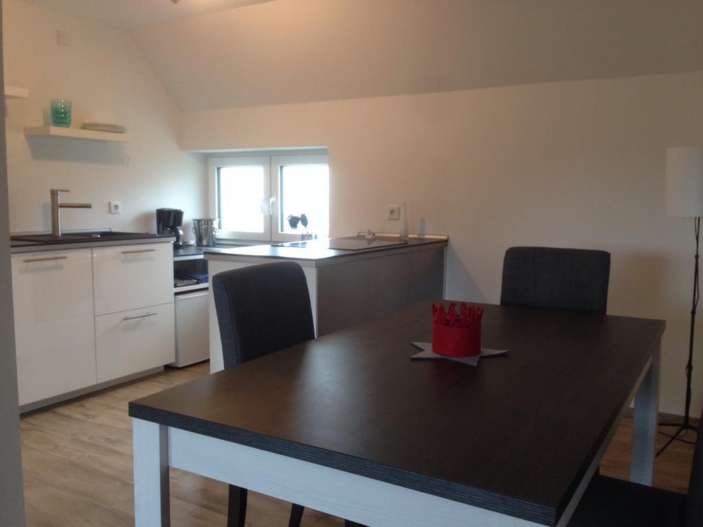 Maxhof Trier Apartman Szoba fotó